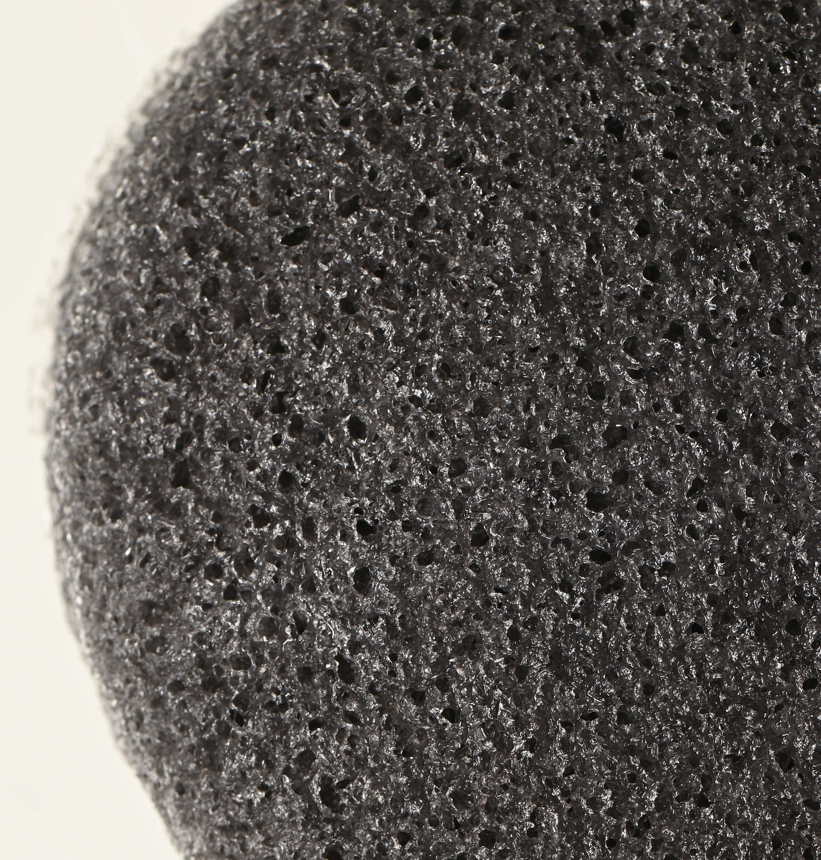 rosental-organics-4260576410054-black-sponge-bild4 Spugna Konjac detox al carbone di bambù