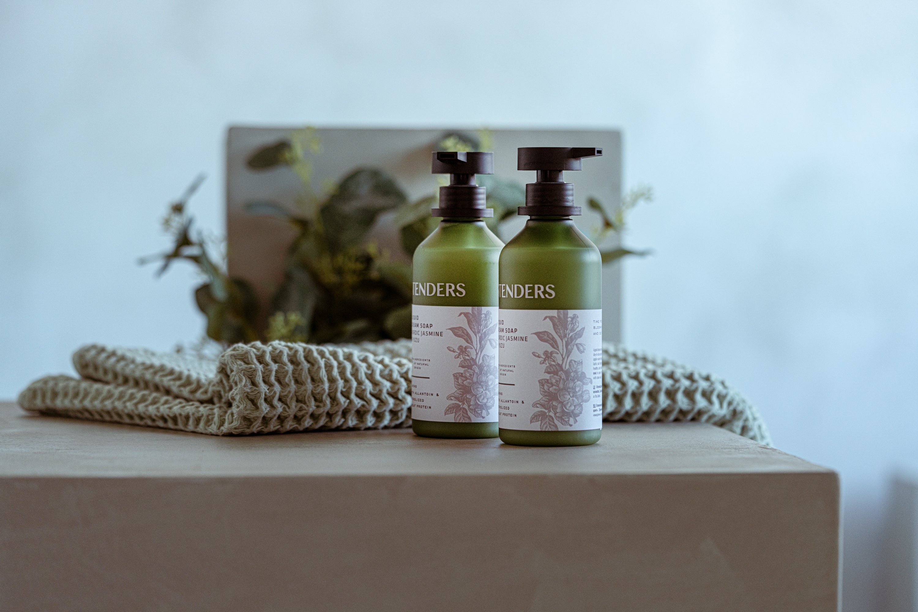 stenders-liquid-cream-soap-nordIc-jasmine-yuzu-04 Sapone liquido in crema Gelsomino e verbena nordica